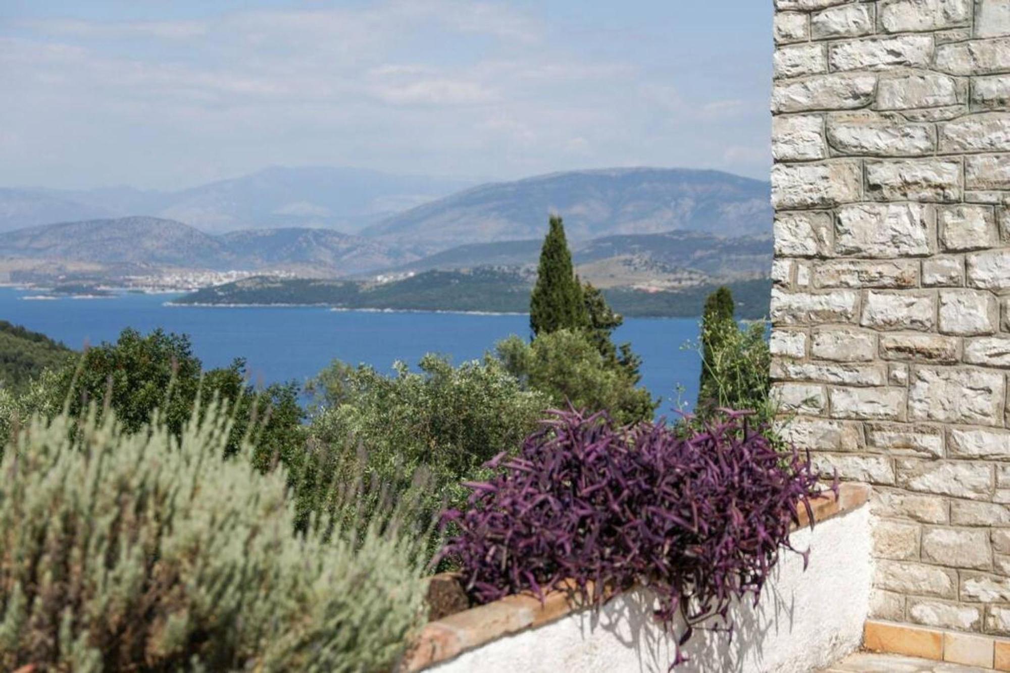 Sinies Stone Cottage - Ne Corfu Agnítsini 외부 사진